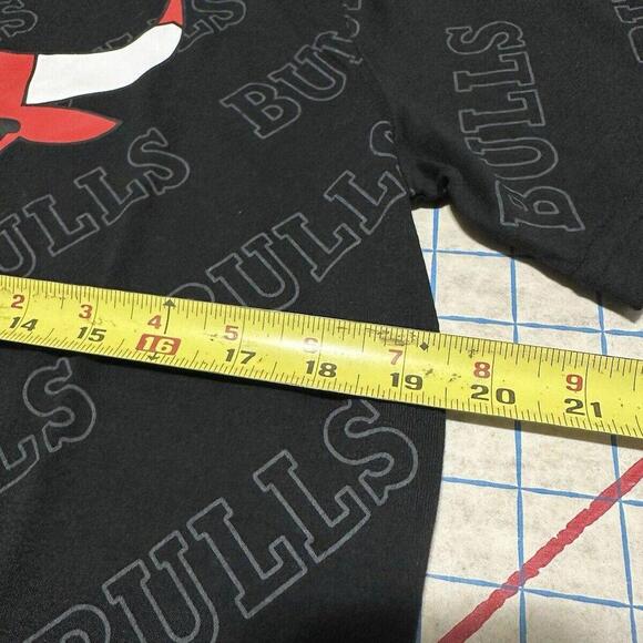 Chicago Bulls NBA T Shirt All Over Print Mens Large Michael Jordan Magic Johnson - Picture 13 of 14